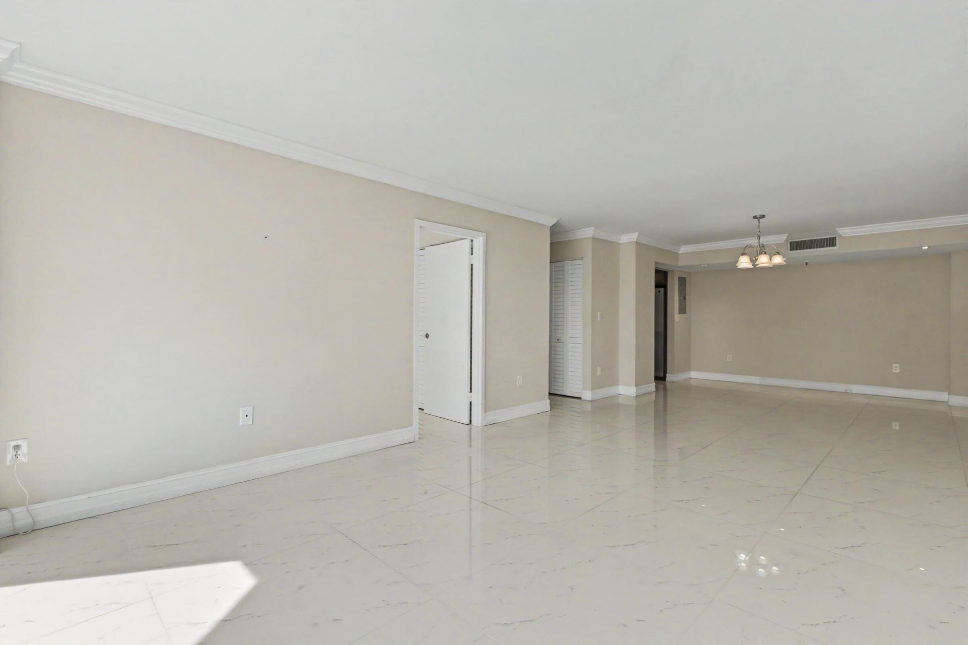 2501 Brickell Avenue, Unit 903, Miami, FL 33129 Photo