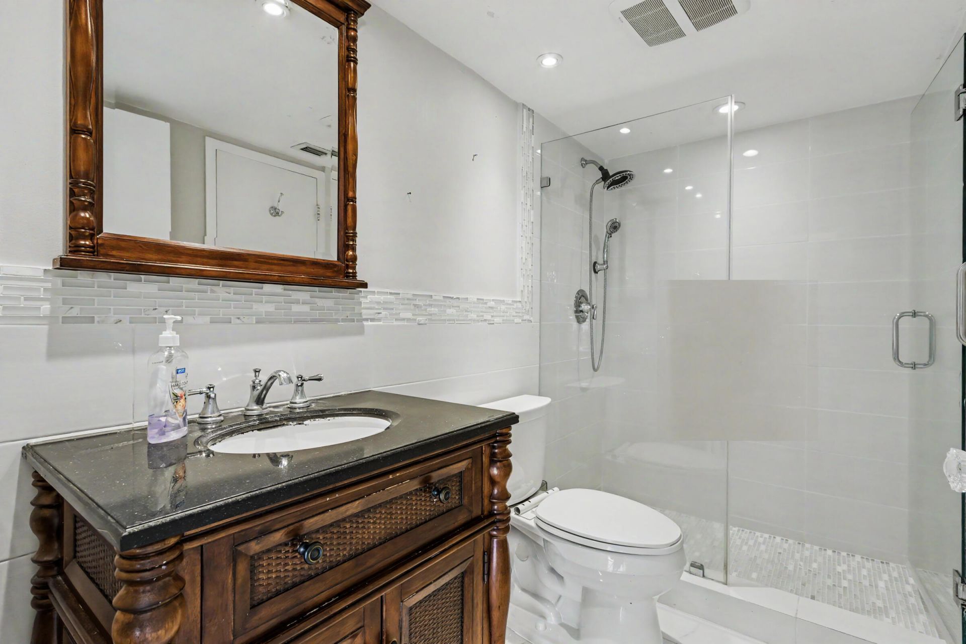 2501 Brickell Avenue, Unit 903, Miami, FL 33129 Photo
