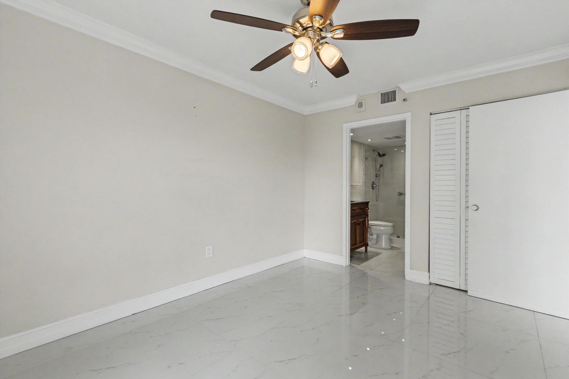 2501 Brickell Avenue, Unit 903, Miami, FL 33129 Photo