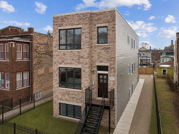 5955 W Superior Street, Chicago, IL 60644