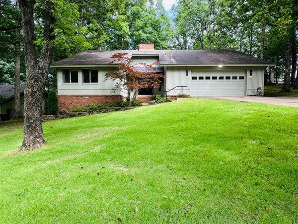 2706 Rankin Drive, Jonesboro, AR 72404