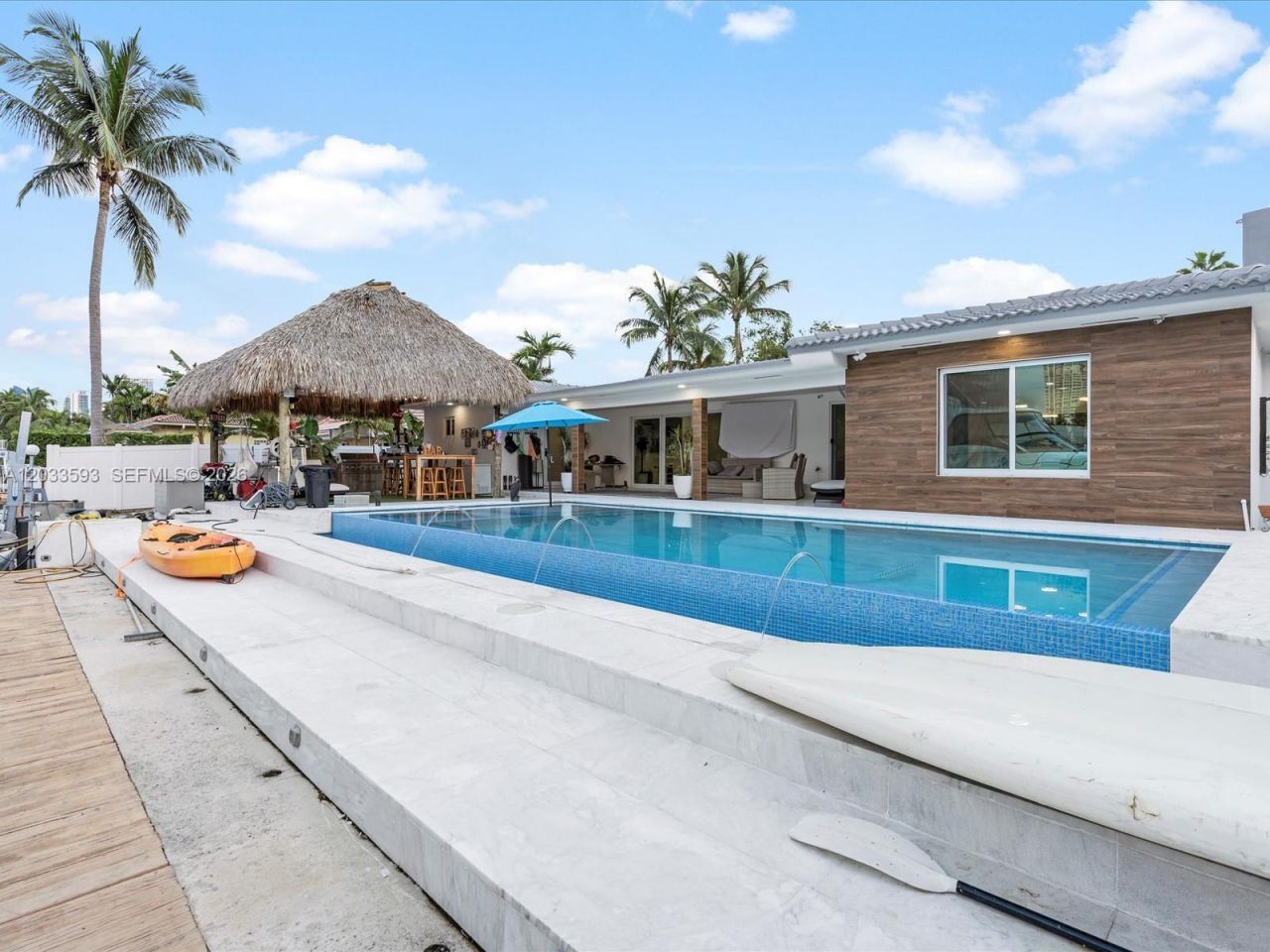 3325 NE 167th St , Unit 3325, North Miami Beach, FL 33160 Photo