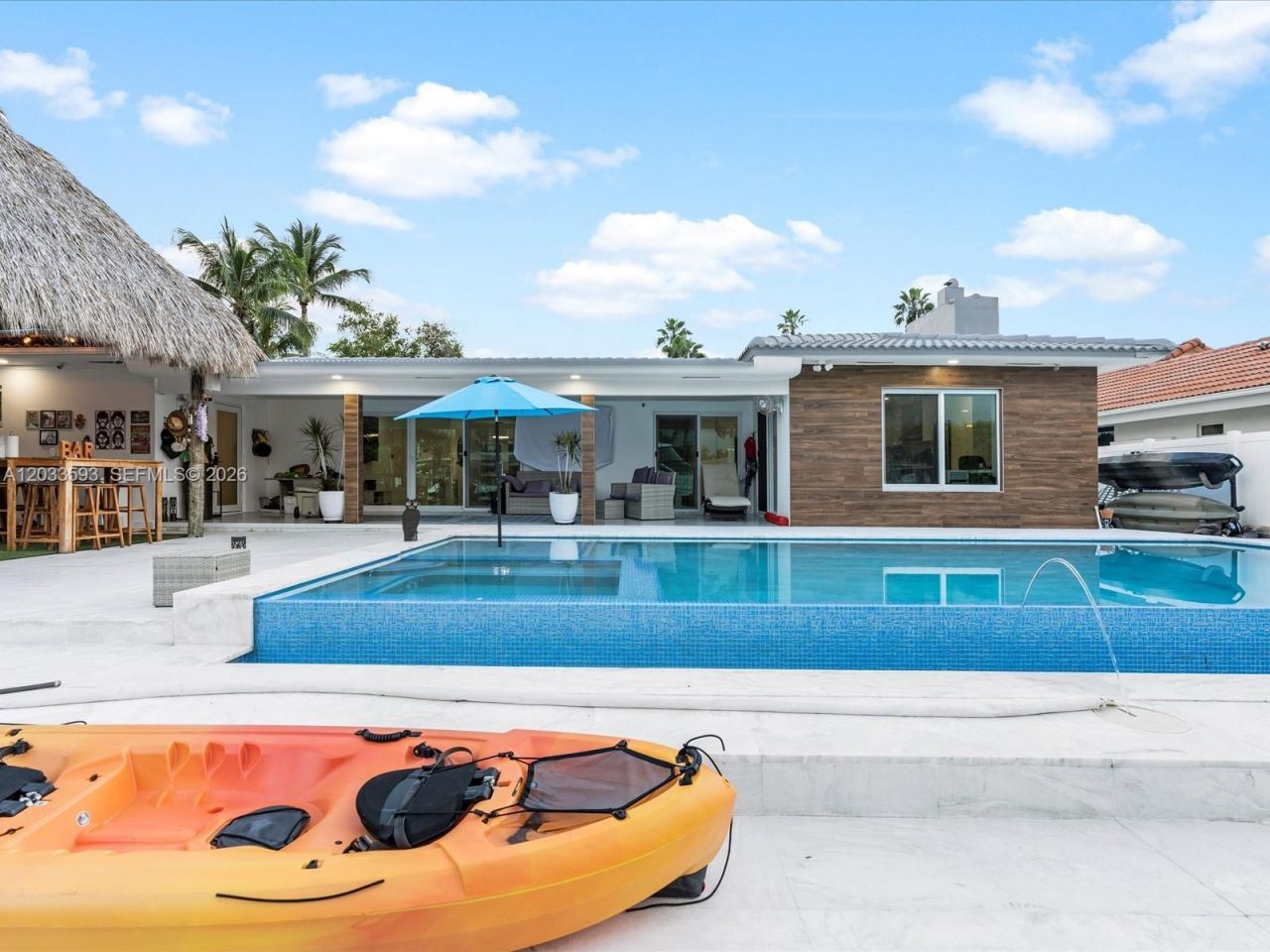 3325 NE 167th St , Unit 3325, North Miami Beach, FL 33160 Photo