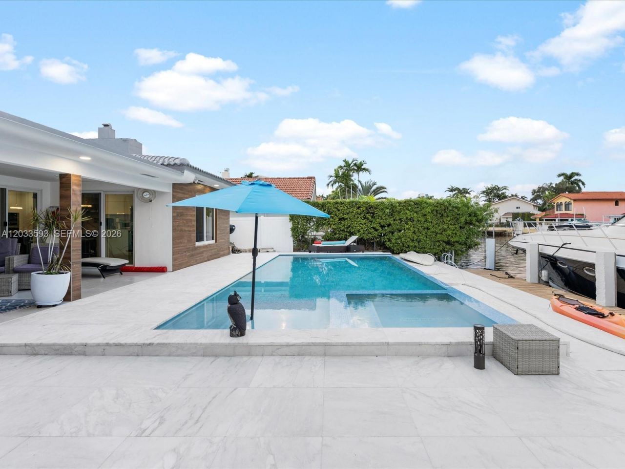 3325 NE 167th St , Unit 3325, North Miami Beach, FL 33160 Photo