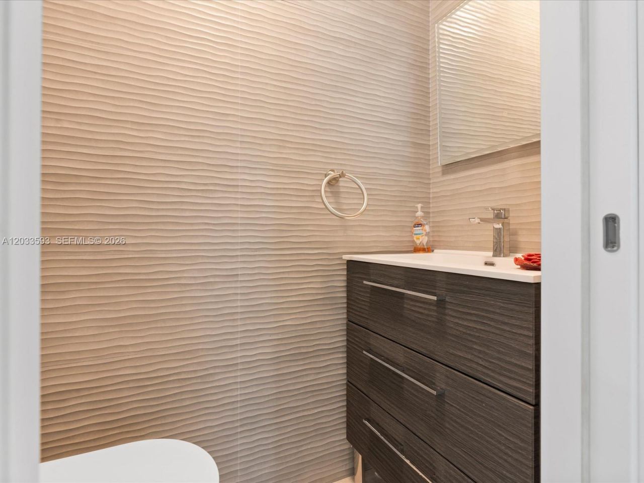3325 NE 167th St , Unit 3325, North Miami Beach, FL 33160 Photo