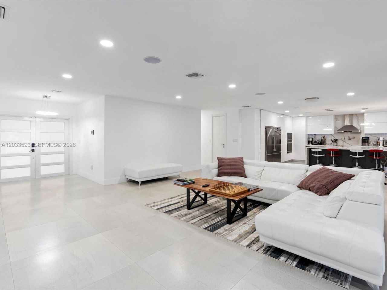 3325 NE 167th St , Unit 3325, North Miami Beach, FL 33160 Photo