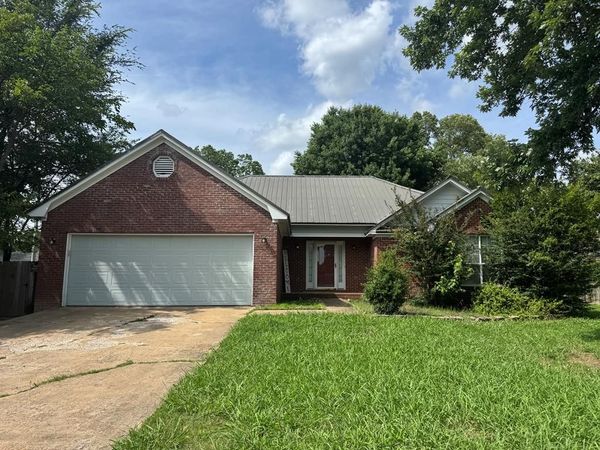 4002 Sandstone Dr., Jonesboro, AR 72405