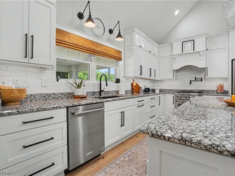 30019 Bashan Road, Racine, OH 45771 Photo 4