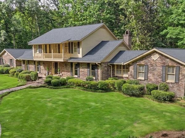601 GLEN OAKS Cir, Jasper, AL 35504