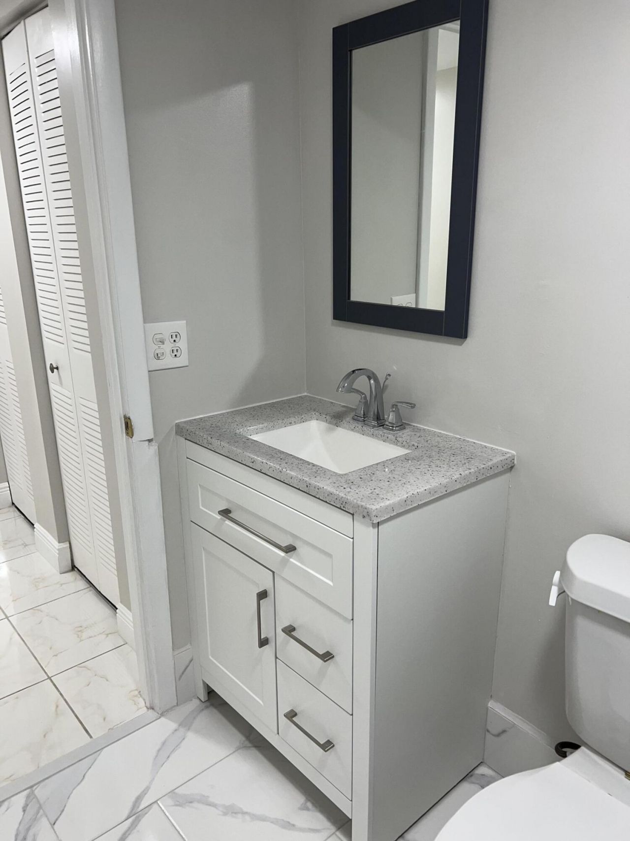 24 Abbey Lane, Unit 204, Delray Beach, FL 33446 Photo