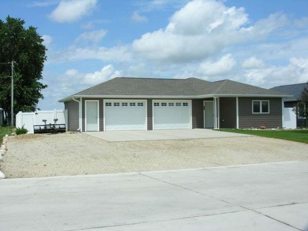 1415 Chase Street, Osage, IA 50461