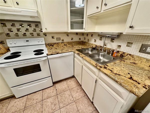585 S Alton Way, Unit 7B, Denver, CO 80247