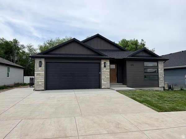 272 W 370 N, Unit 25, Smithfield, UT 84335