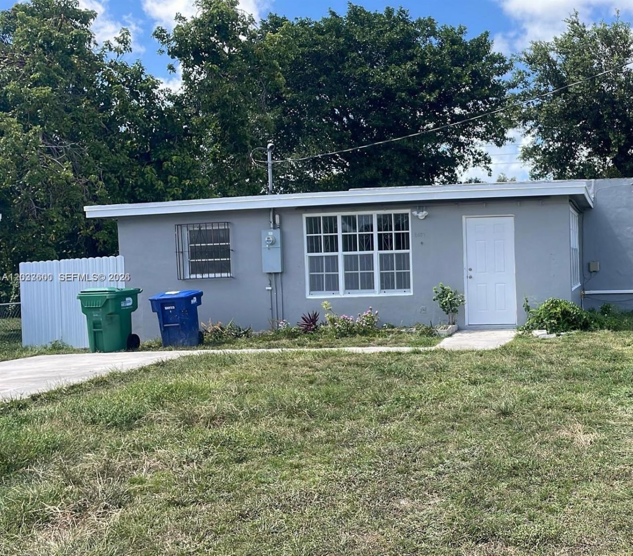 2437 NW 98th St, Miami, FL 33147 Photo
