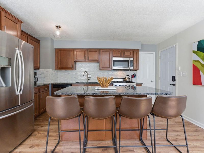 767 S Chesterfield Road, Columbus, OH 43209 Photo 9