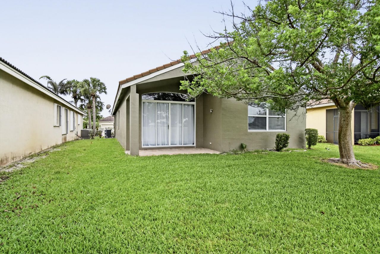 671 NW Stanford Lane, Port Saint Lucie, FL 34983 Photo