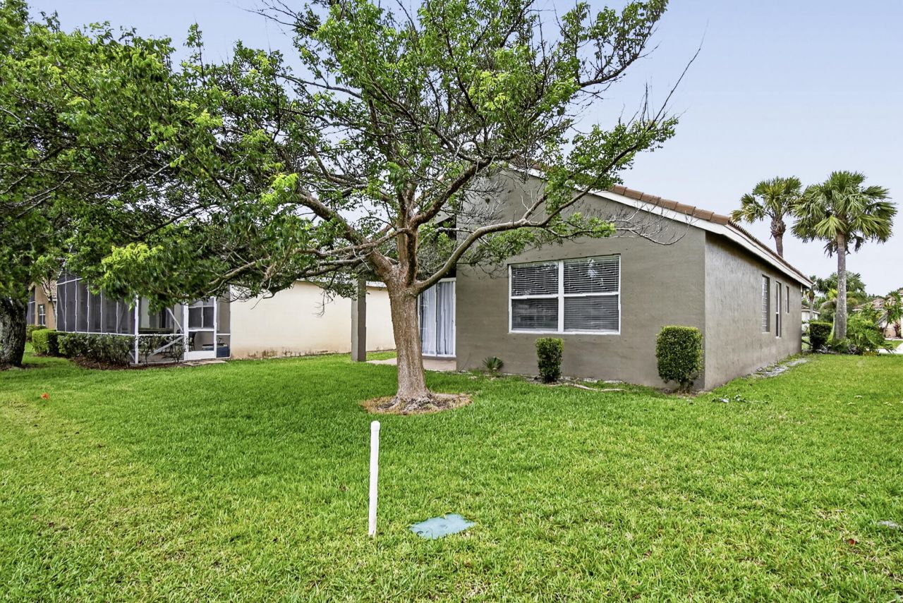 671 NW Stanford Lane, Port Saint Lucie, FL 34983 Photo