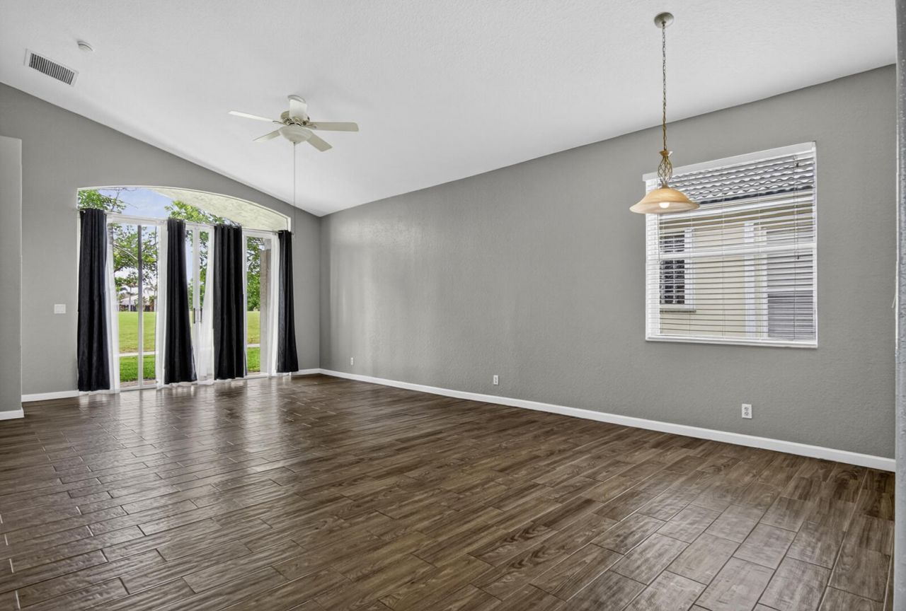 671 NW Stanford Lane, Port Saint Lucie, FL 34983 Photo