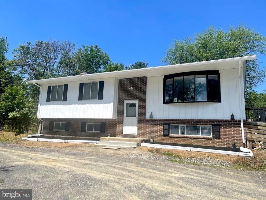 1604 Old New Windsor Road, New Windsor, MD 21776 Main Photo