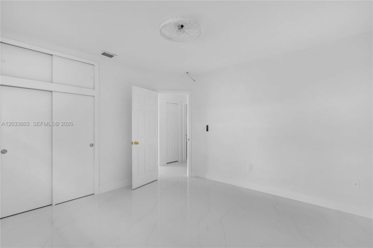 1011 NW 9th St , Homestead, FL 33030 Photo