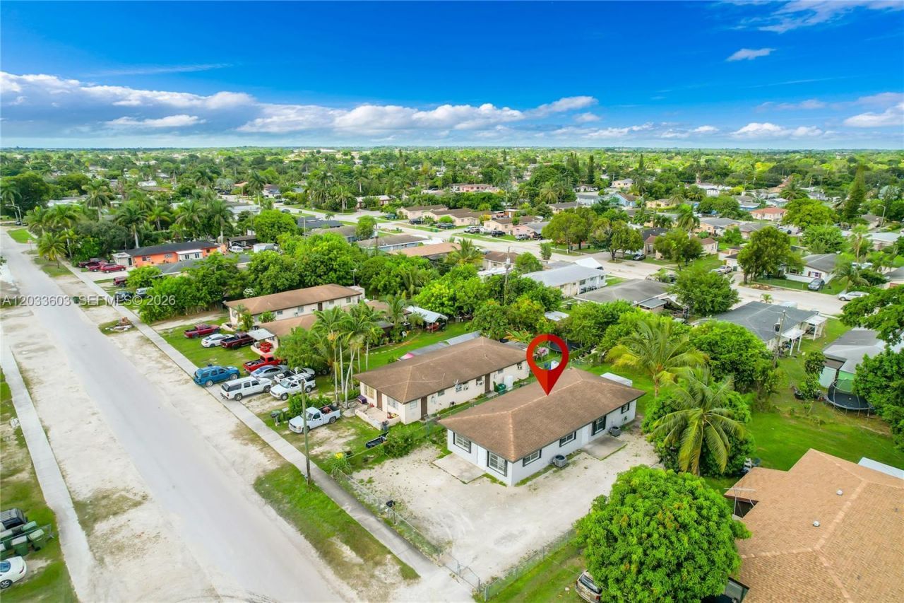 1011 NW 9th St , Homestead, FL 33030 Photo