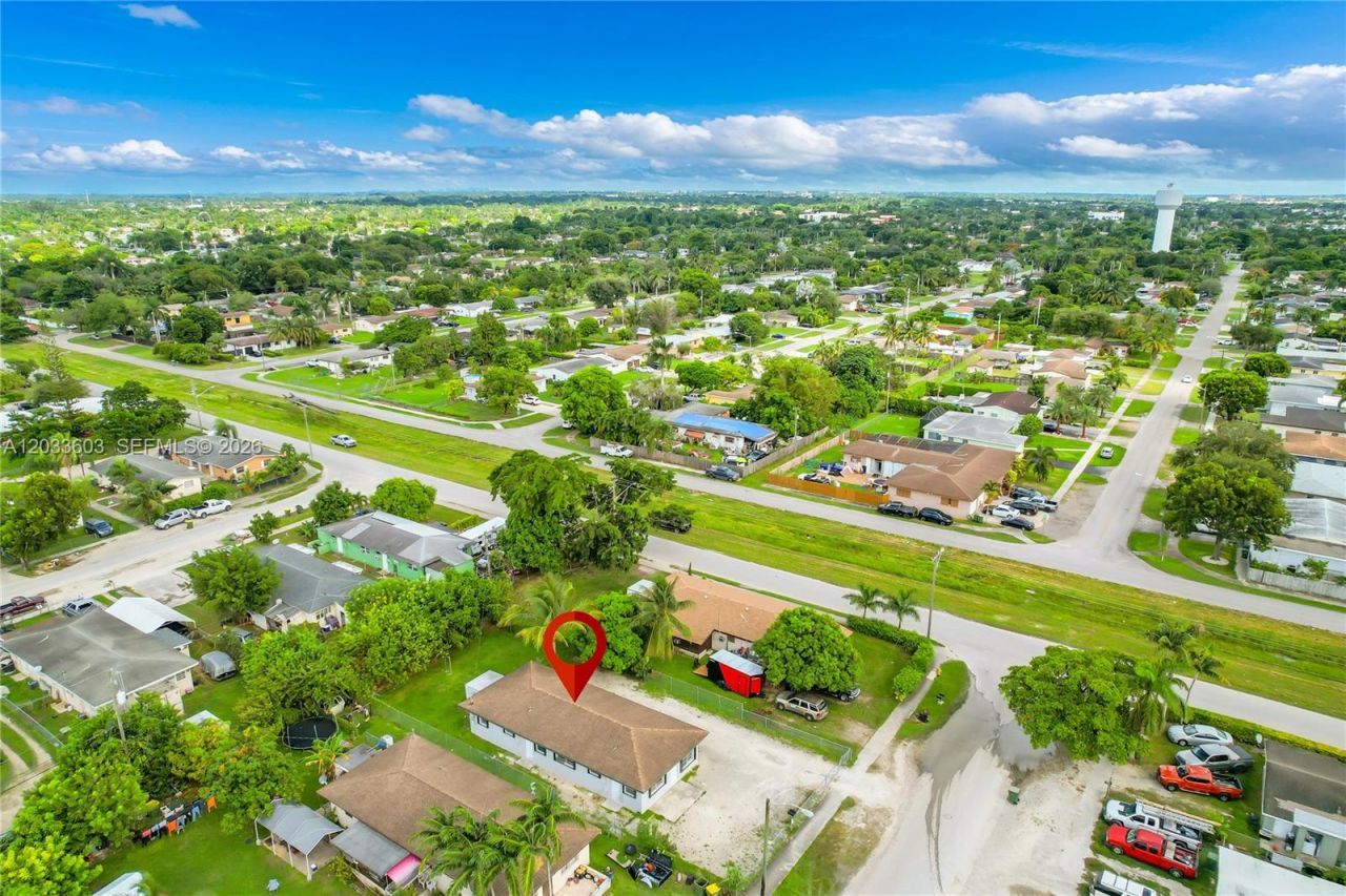 1011 NW 9th St , Homestead, FL 33030 Photo