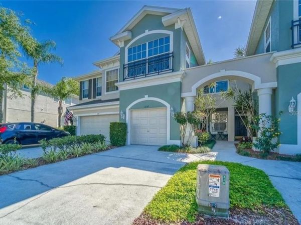 2142 PARKCRESCENT DRIVE , LAND O LAKES, FL 34639