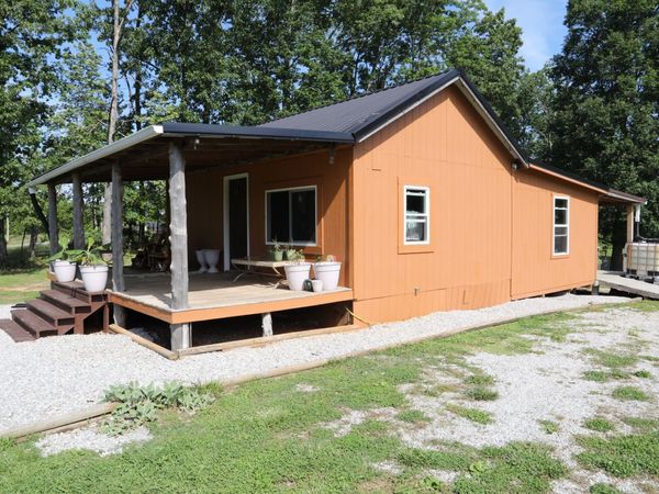 771 Long Mountain Rd, McMinnville, TN 37110
