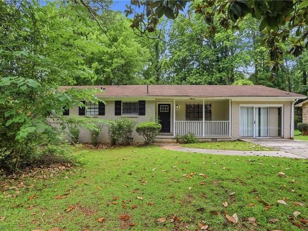2749 Williamsburg Drive , Decatur, GA 30034