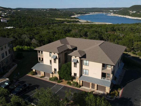 17700 Edgewood WAY, Unit 202, Jonestown, TX 78645
