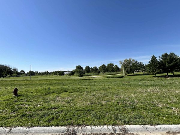 111 Maverick Lane, Riceville, IA 50466