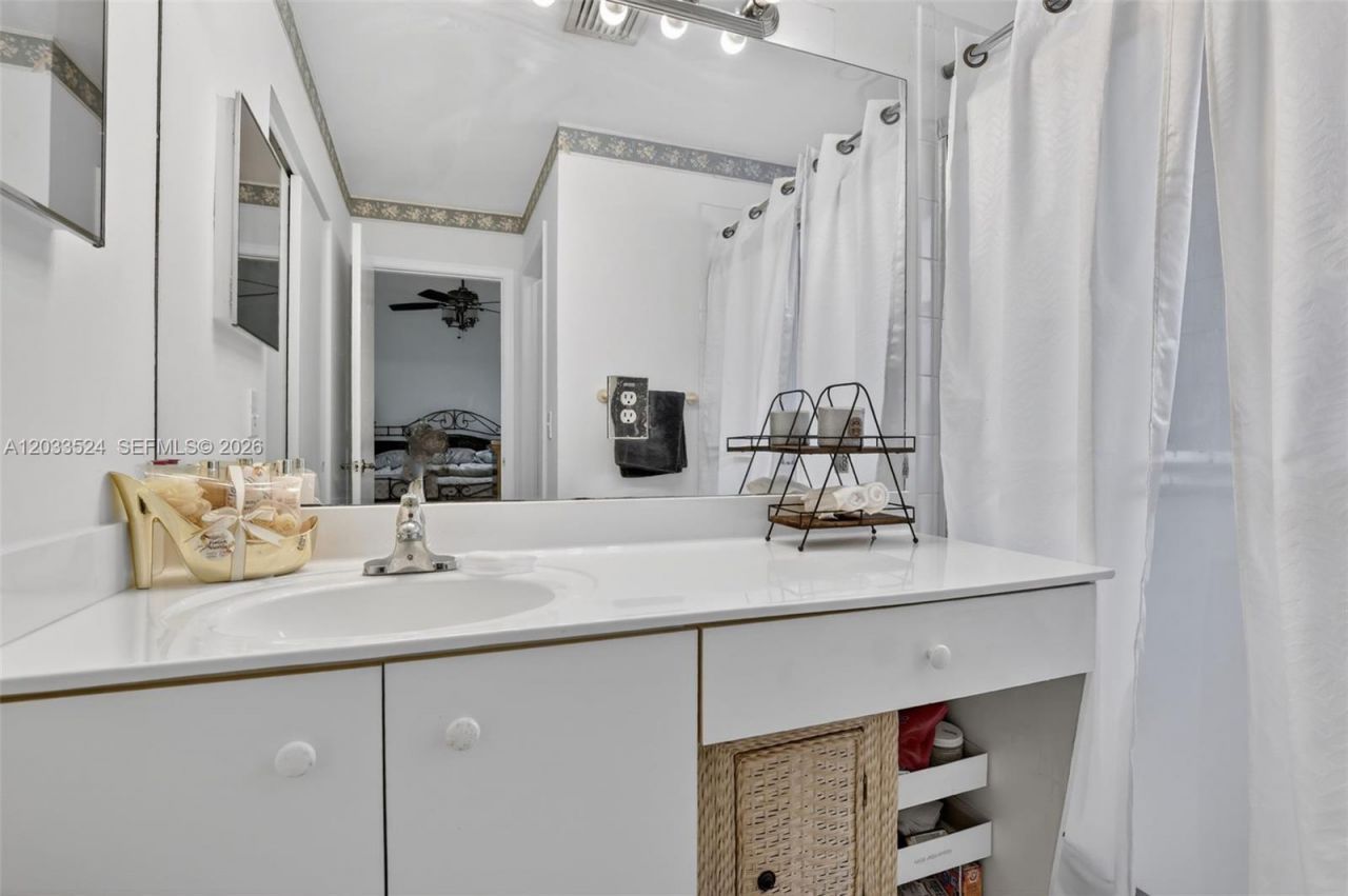 Please Call For Address, Unit 16853, Pembroke Pines, FL 33027 Photo