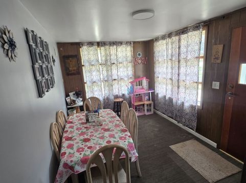 Main Photo