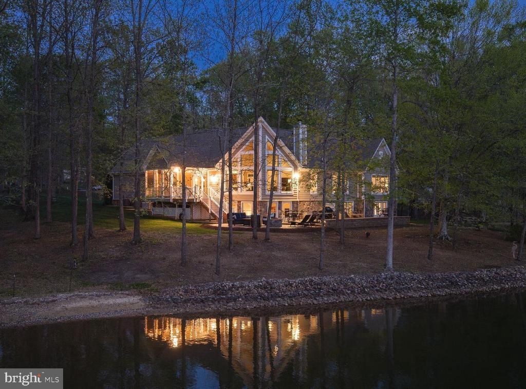 232 RAVEN ROAD, BUMPASS, VA 23024