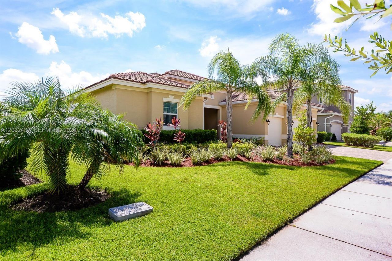 11931 SW Aventino Dr, Port Saint Lucie, FL 34987 Photo