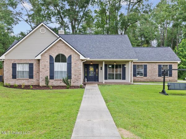 17 Mayhaw Drive, Carriere, MS 39426