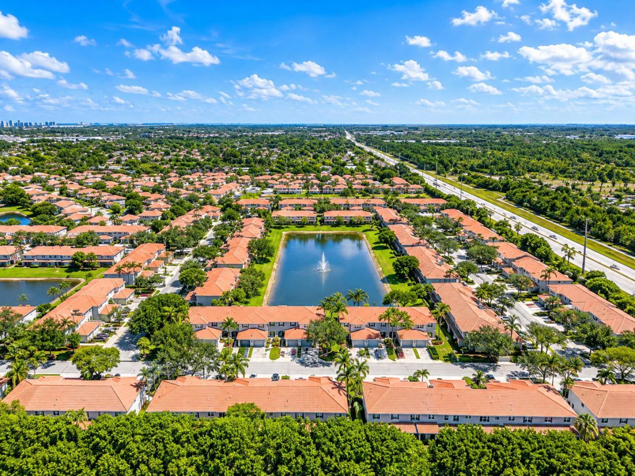 7118 Hawks Nest Terrace, Unit 7118, Riviera Beach, FL 33407 Photo