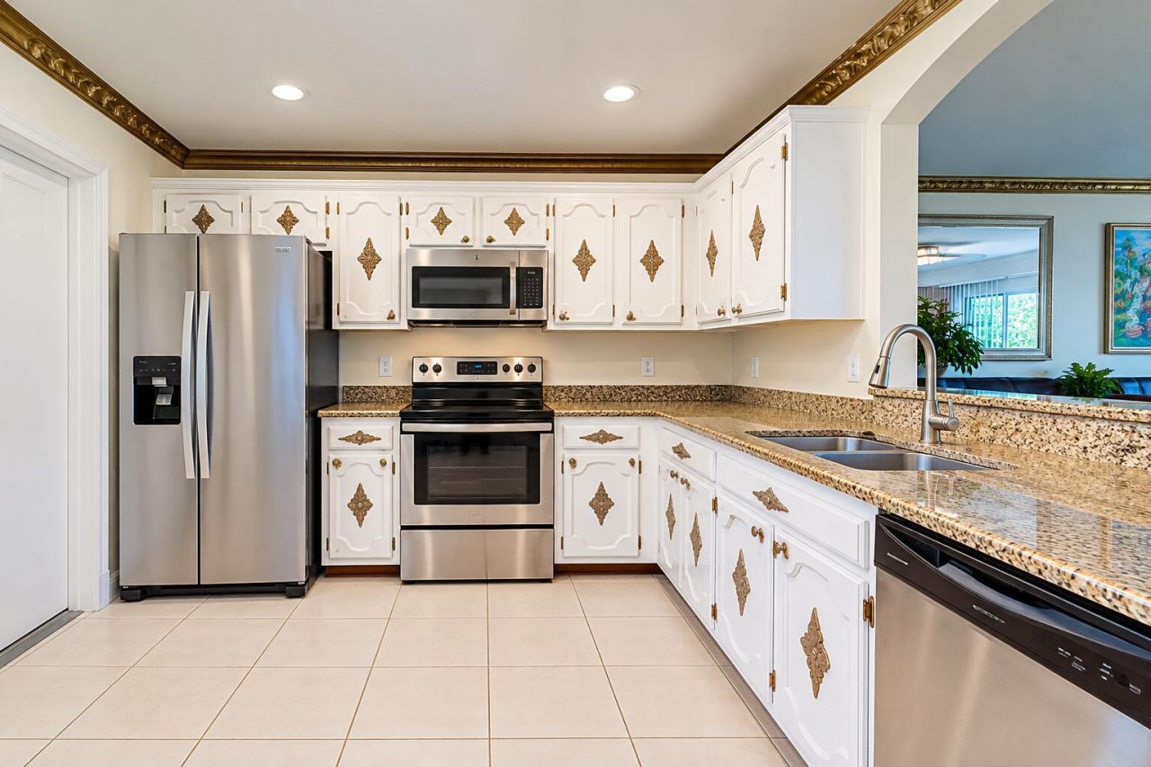 7118 Hawks Nest Terrace, Unit 7118, Riviera Beach, FL 33407 Photo