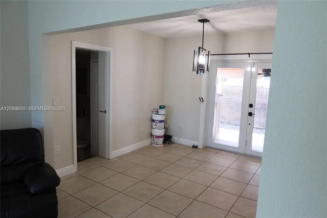 5401 SW 2nd St , Miami, FL 33134 Photo
