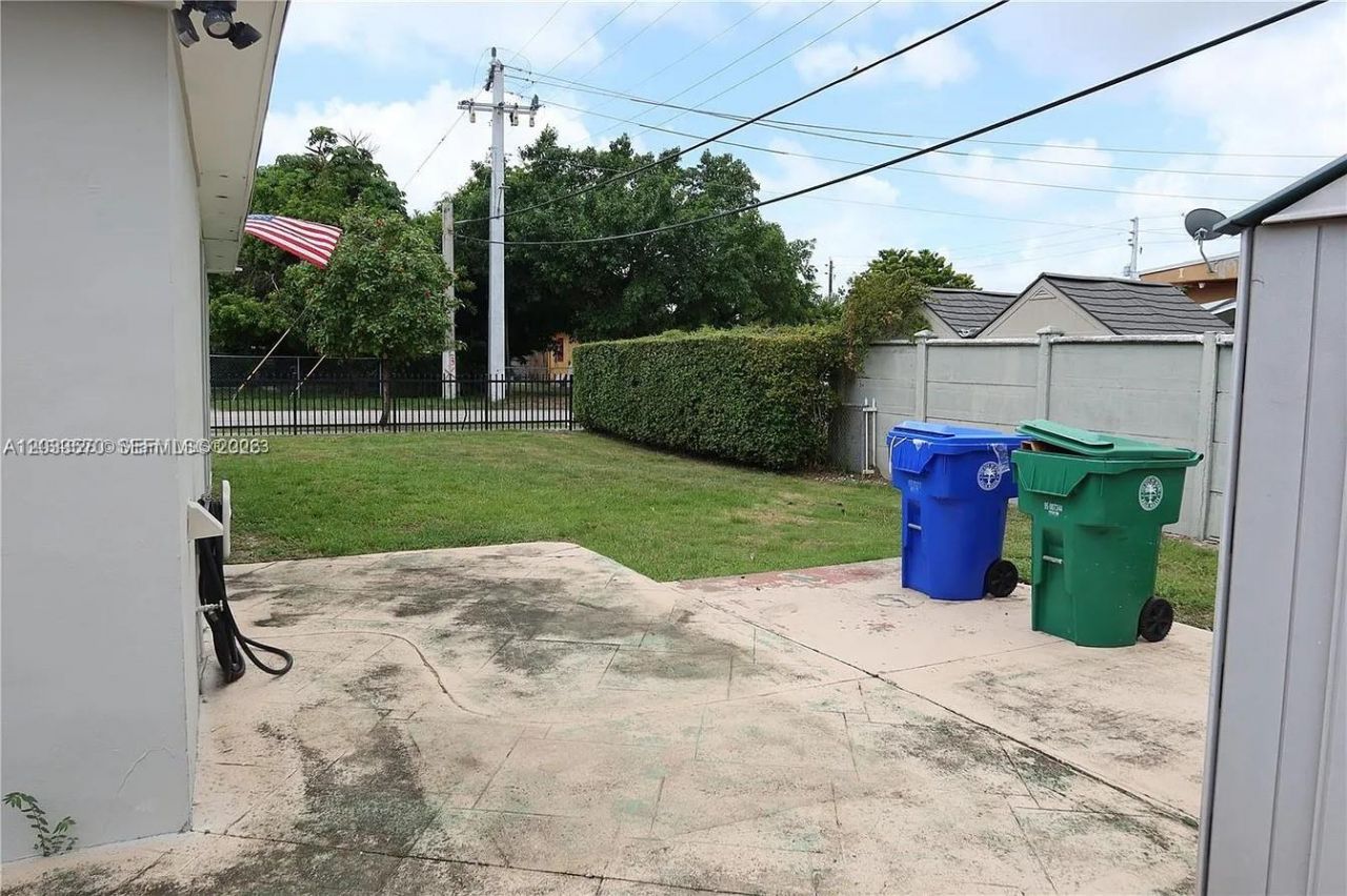 5401 SW 2nd St , Miami, FL 33134 Photo