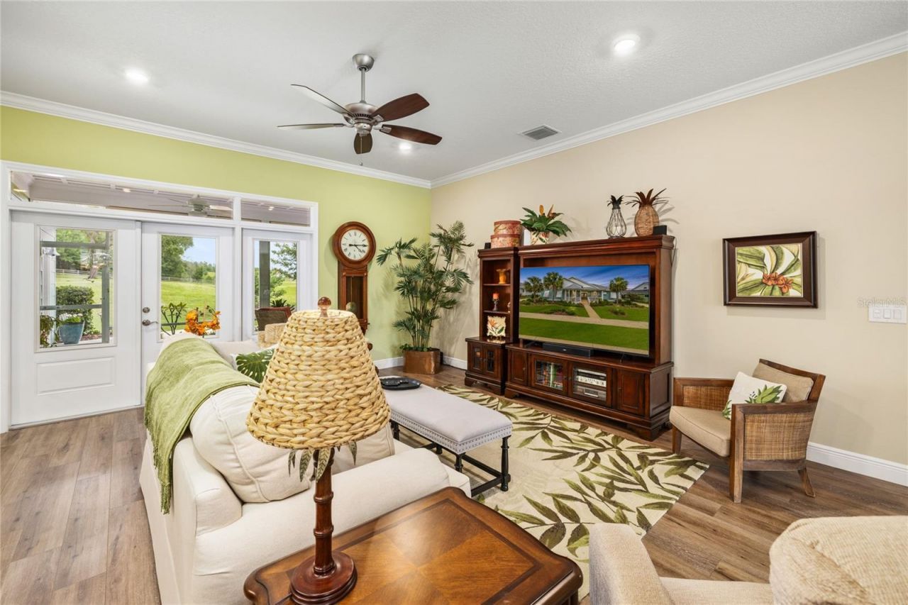 1097 Sugar Loaf Key Loop , Lady Lake, FL 32159 Photo
