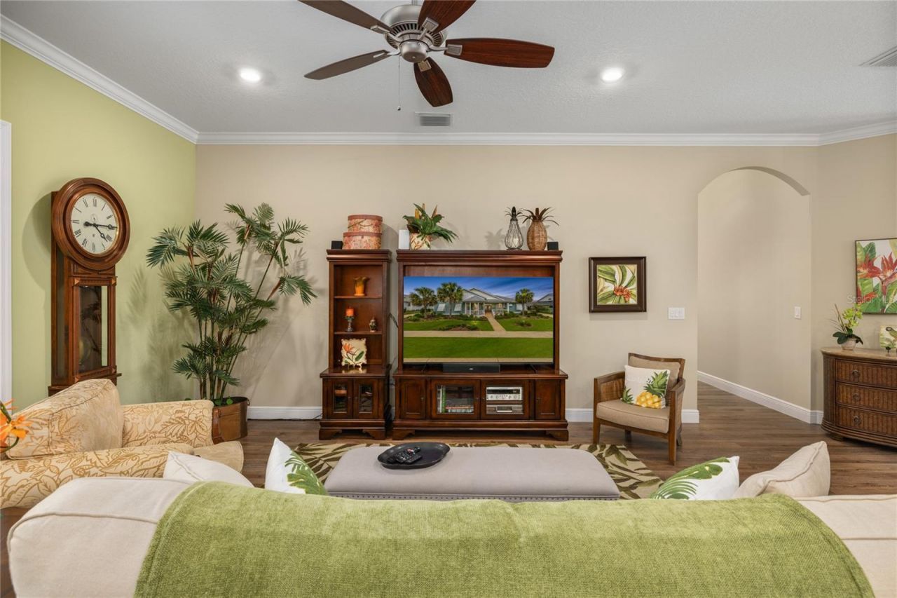 1097 Sugar Loaf Key Loop , Lady Lake, FL 32159 Photo