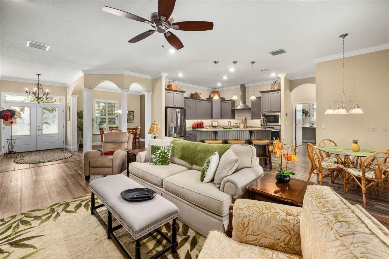 1097 Sugar Loaf Key Loop , Lady Lake, FL 32159 Photo