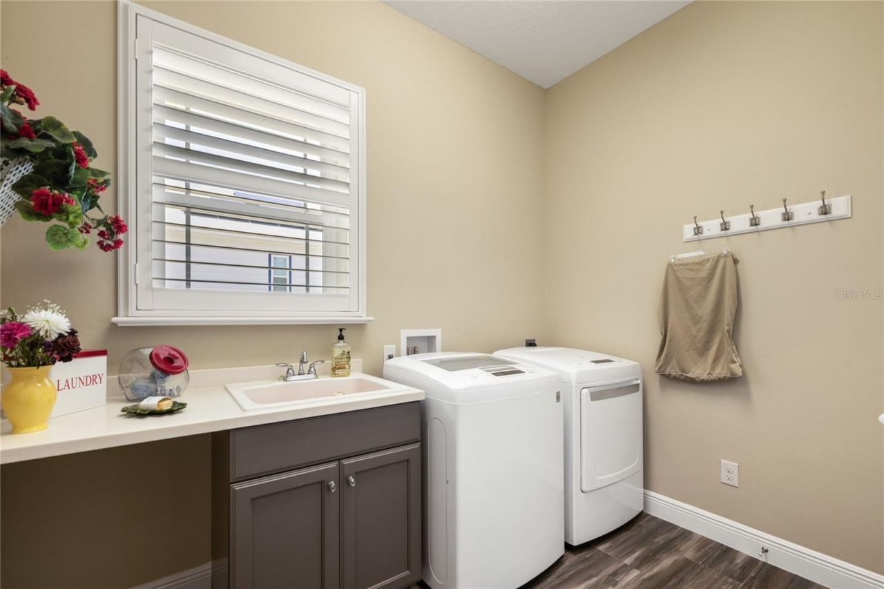 1097 Sugar Loaf Key Loop , Lady Lake, FL 32159 Photo