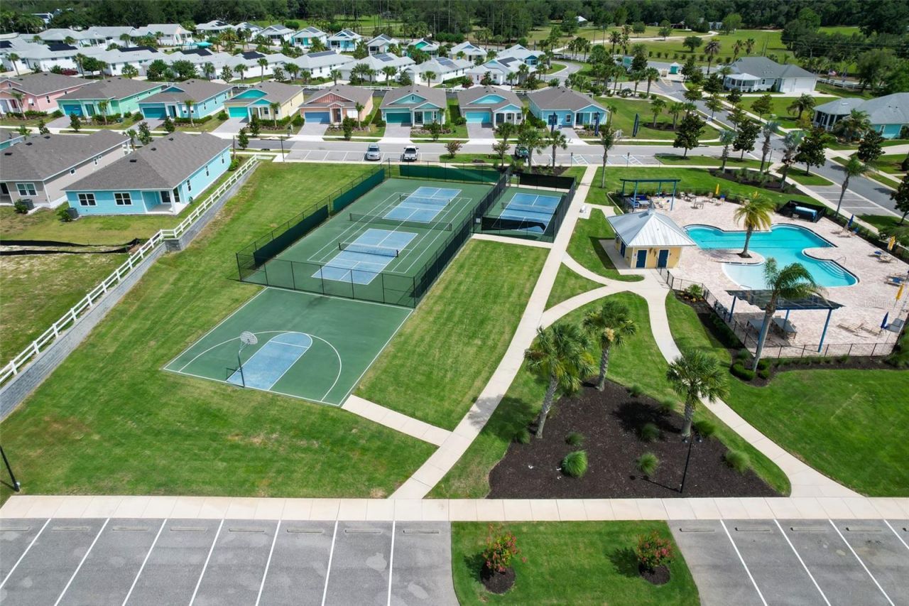 1097 Sugar Loaf Key Loop , Lady Lake, FL 32159 Photo