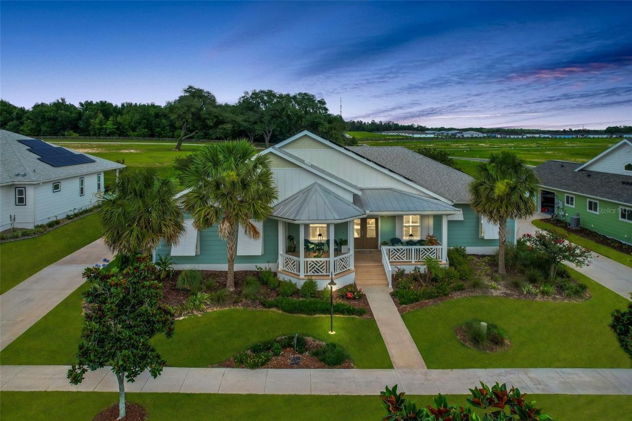 1097 Sugar Loaf Key Loop , Lady Lake, FL 32159 Photo