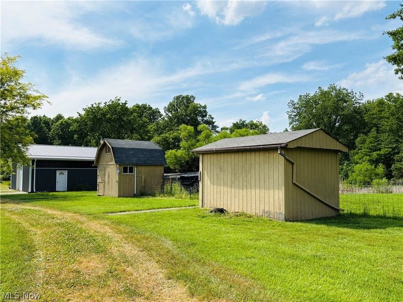 8591 Crow Road , Litchfield, OH 44253 Photo 3