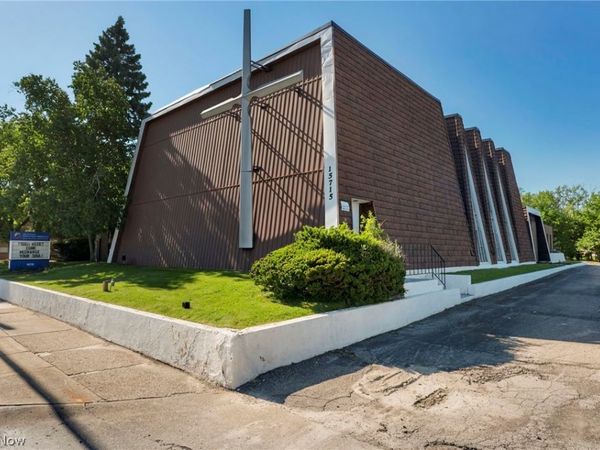 15715 Libby Road , Maple Heights, OH 44137