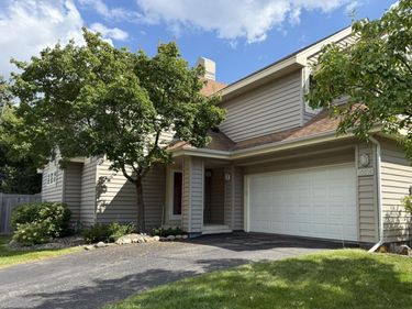 15575 17th Place N, Plymouth, MN 55447