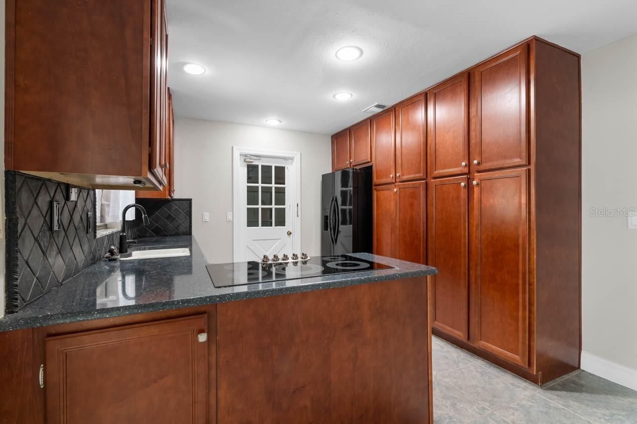 11511 Mcmullen Loop, Riverview, FL 33569 Photo